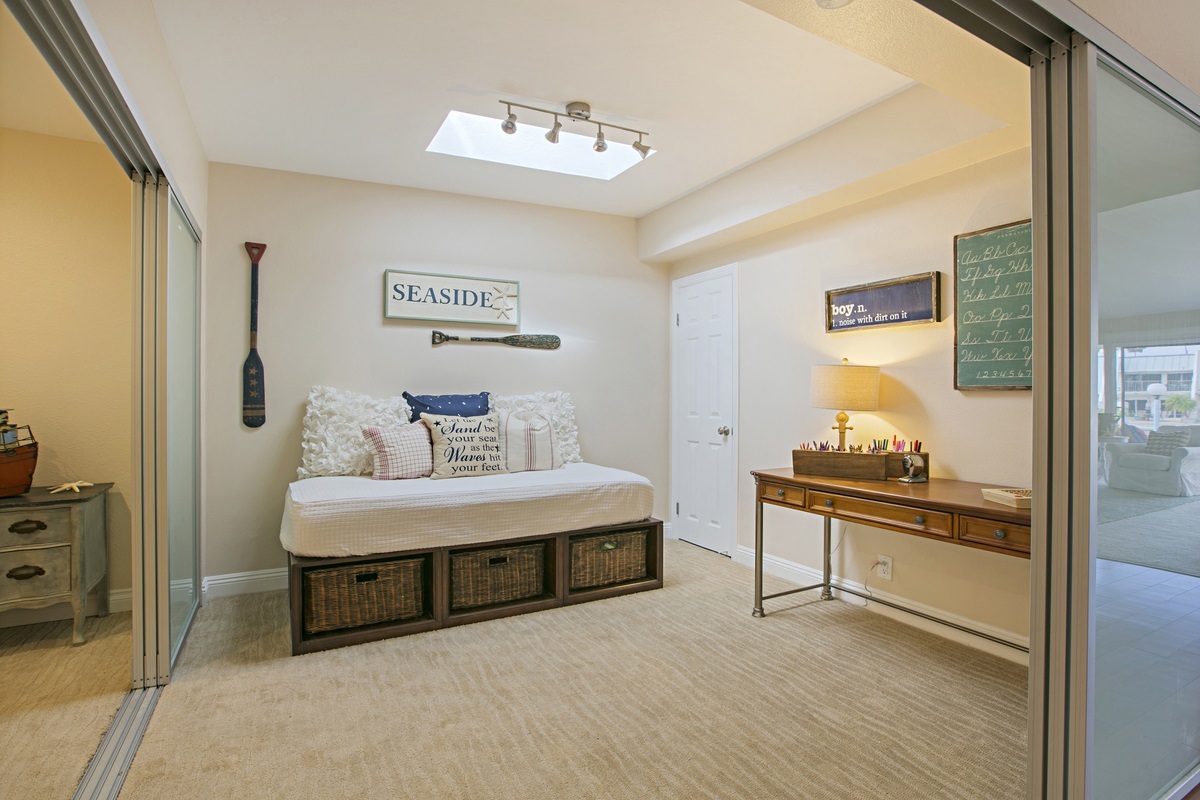 27 Catspaw Coronado Ca Coronado, CA 92118 - Photo 14 of 25