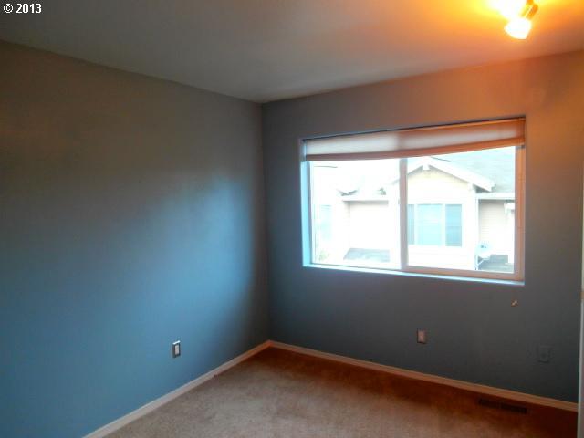 14178 Southwest Barrows Road, Unit 5 Tigard, OR 97223 - Photo 13 of 15 Gallery Image 13
