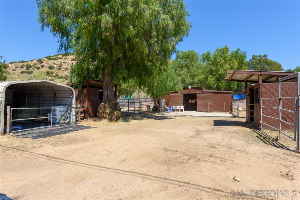 13148 Willow Road Lakeside, CA 92040 - Photo 14 of 24
