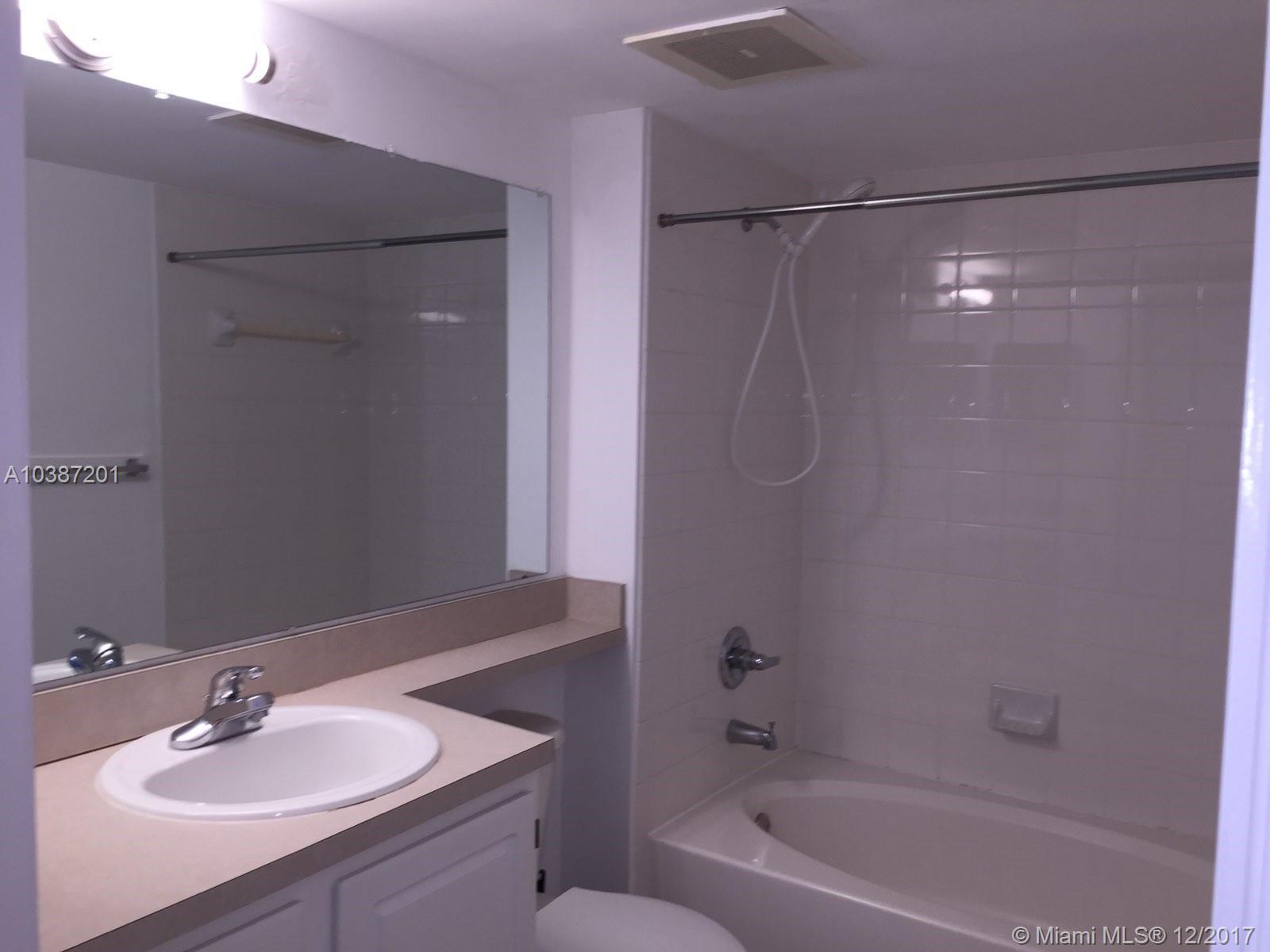 2665 Southwest 37th Avenue, Unit 408 Miami, FL 33133 - Photo 4 of 11