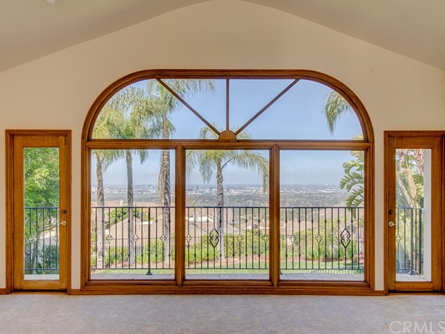 7 Sunpeak Irvine, CA 92603 - Photo 6 of 32