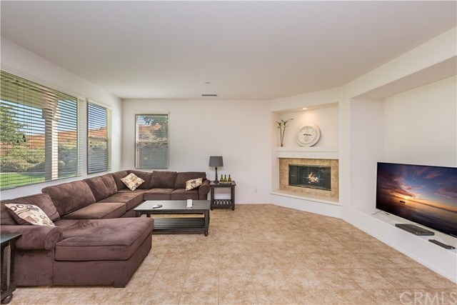 7350 Via Vista Drive Riverside, CA 92506 - Photo 14 of 43