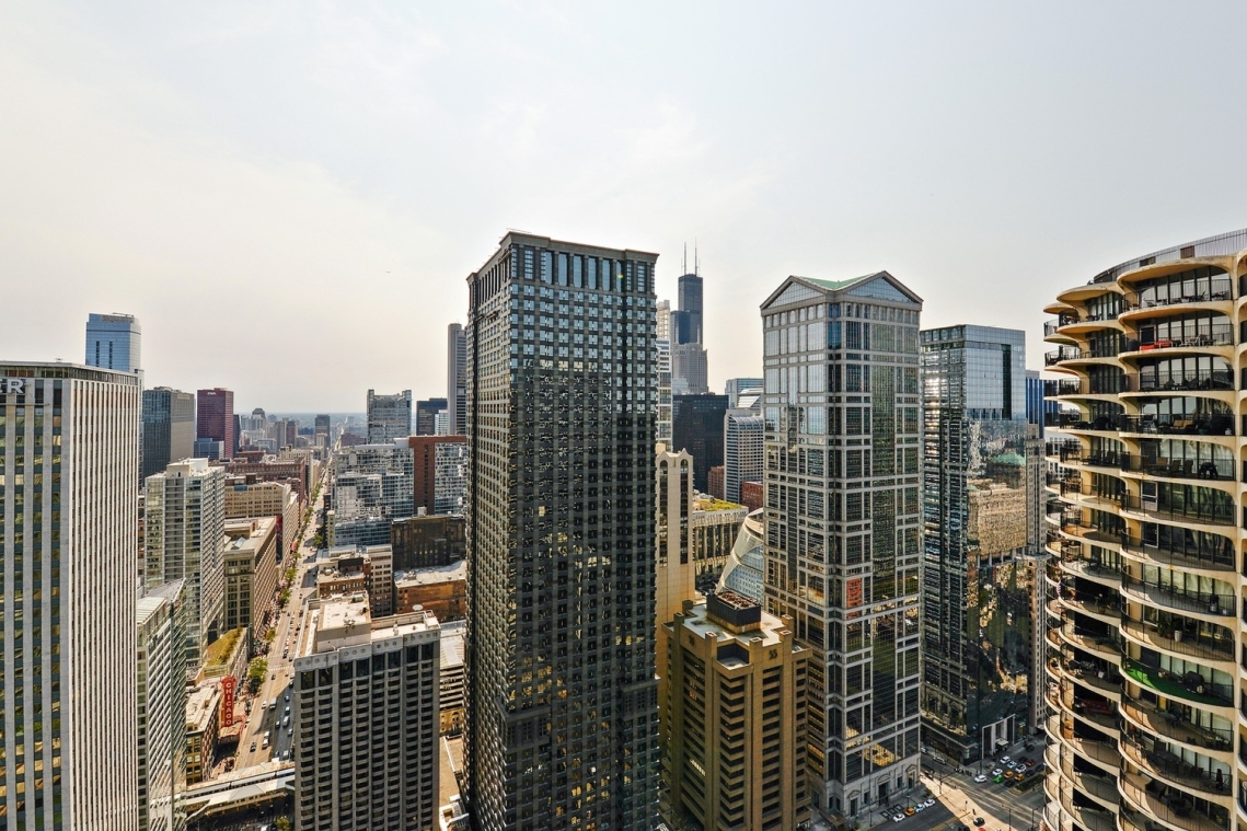 300 N State St, Chicago, IL 60654 - Photo 10 of 12