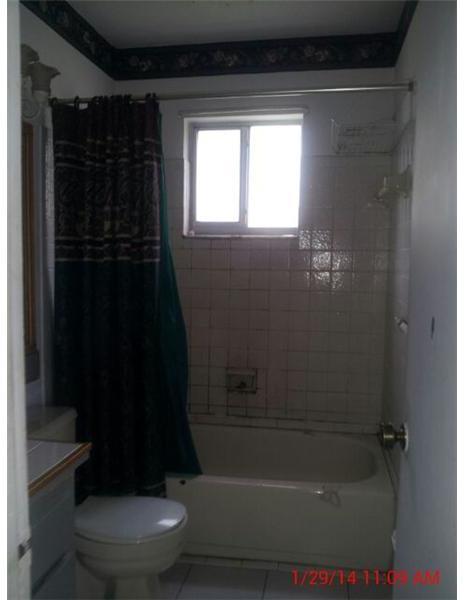 10274 Southwest 222nd Street Miami, FL 33190 - Photo 4 of 5
