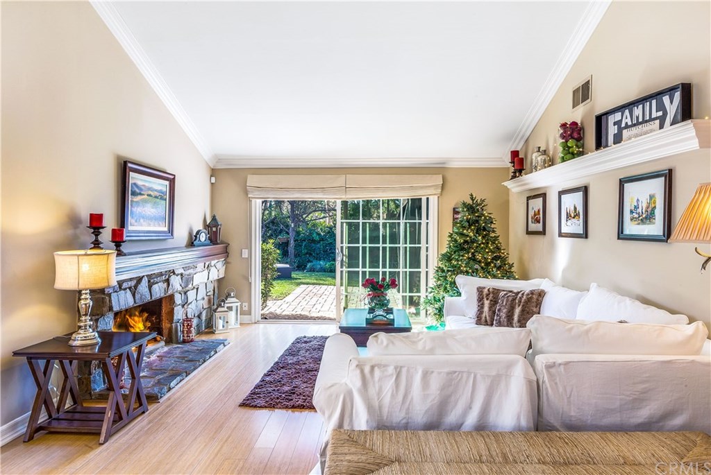 10 Rolling Brook Irvine, CA 92603 - Photo 19 of 45