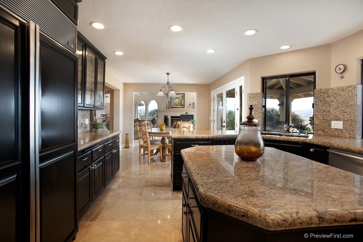 32 Rollingview Lane Fallbrook, CA 92028 - Photo 10 of 25