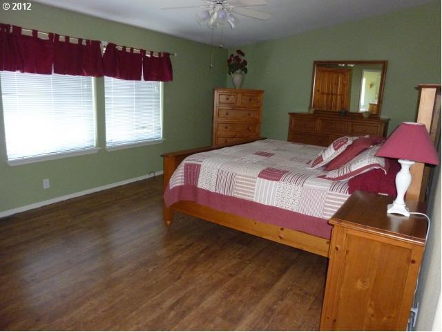 33012 Nesika Road Gold Beach, OR 97444 - Photo 10 of 16