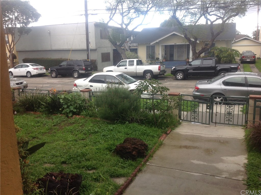 1463 Orange Avenue Long Beach, CA 90813 - Photo 6 of 51