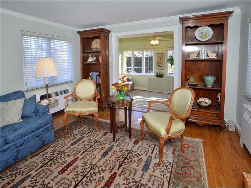 1007 Jefferson Heights Road Penn Hills, PA 15235 - Photo 9 of 25