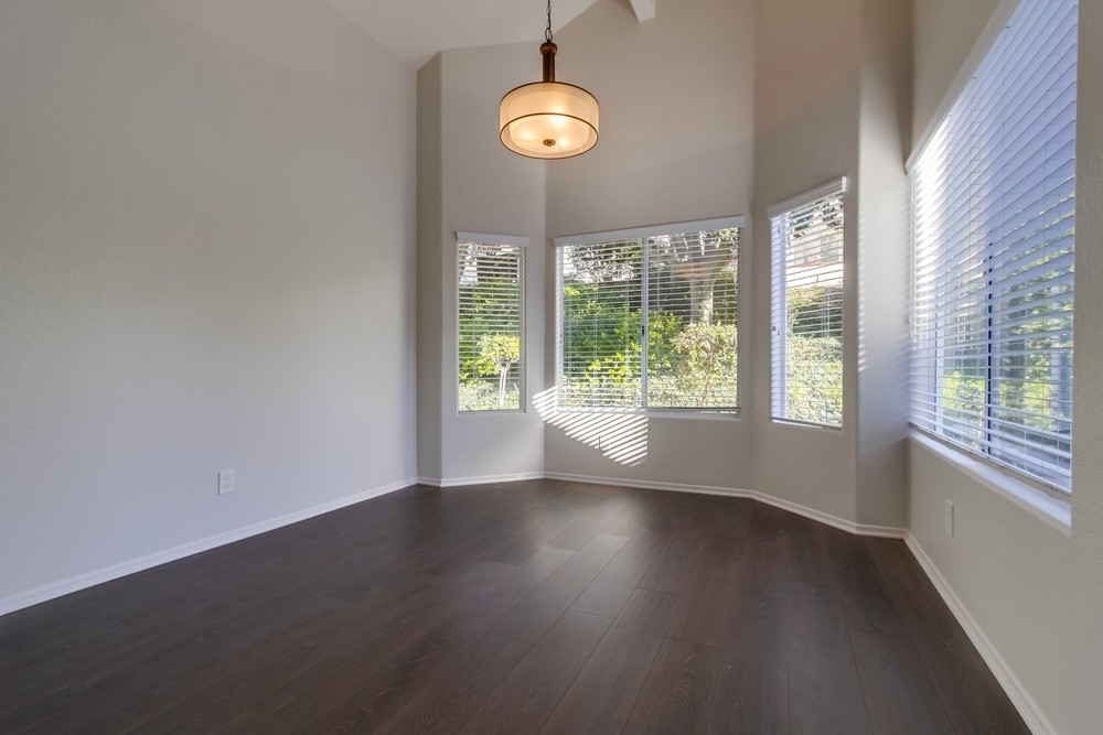 4158 Rhodes Way Oceanside, CA 92056 - Photo 5 of 25