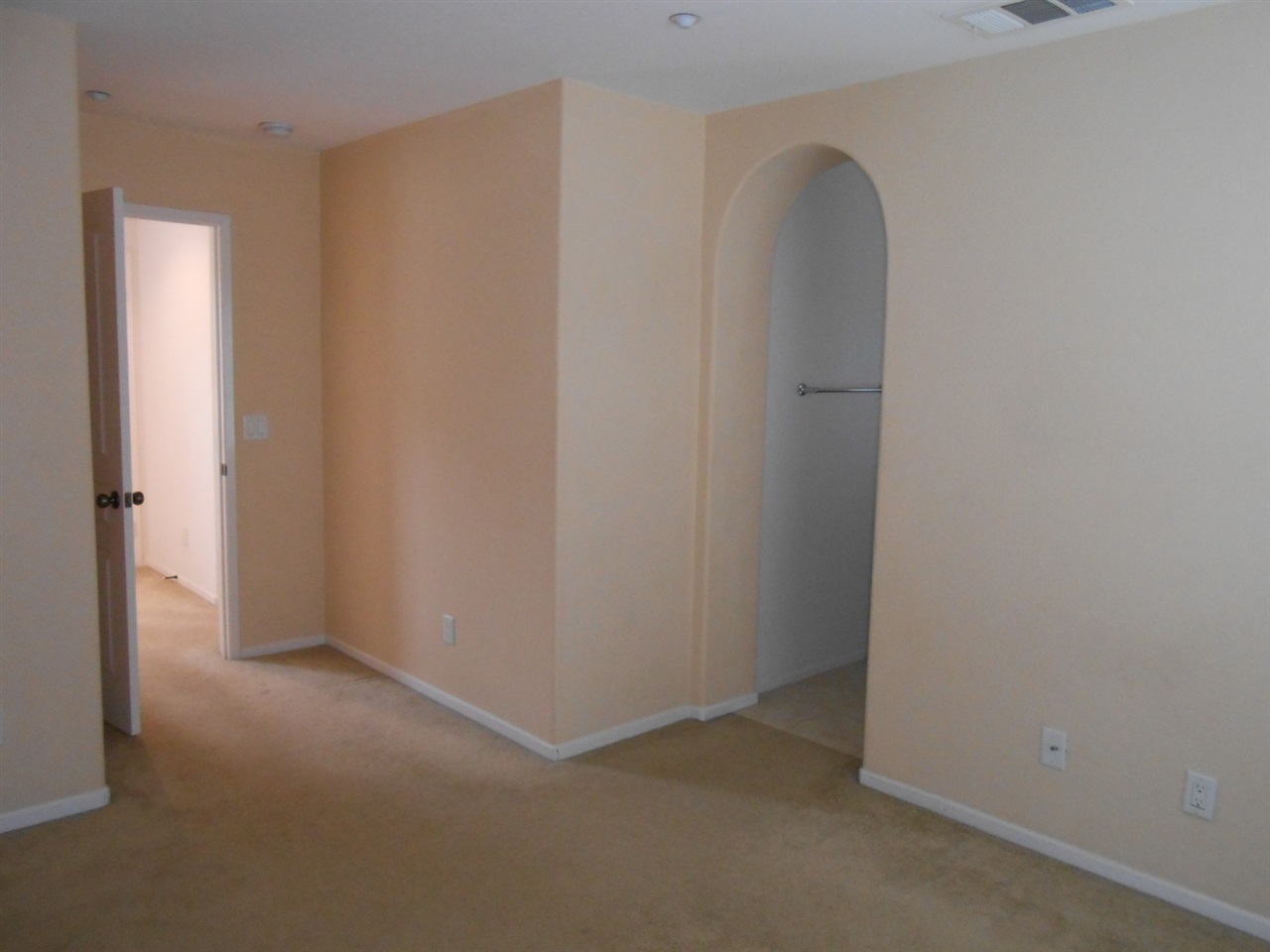552 Almond Road San Marcos, CA 92078 - Photo 7 of 25 Master bedroom towards bath