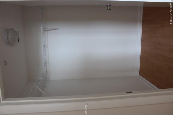 253 Northeast 2nd Street, Unit 1203 Miami, FL 33132 - Photo 14 of 23