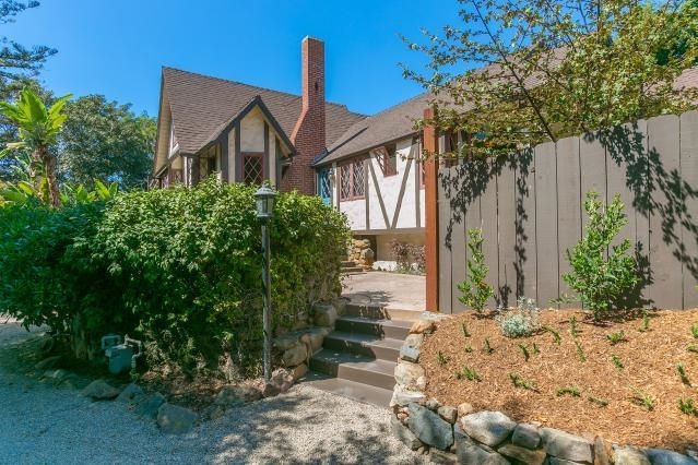 1602 Burgundy Road Encinitas, CA 92024 - Photo 2 of 25 Front entrance to home