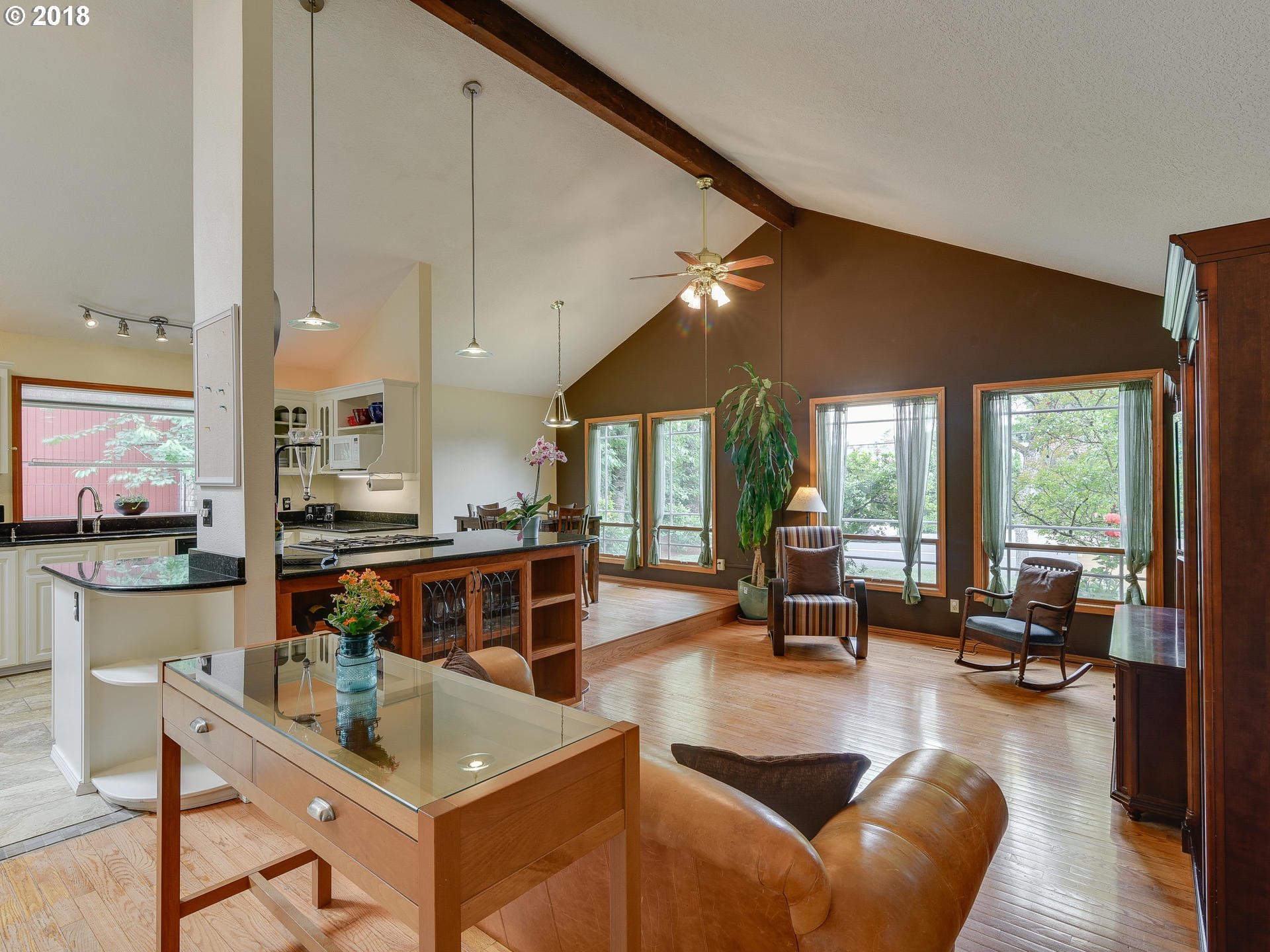 8750 Southwest Sorrento Road Beaverton, OR 97008 - Photo 7 of 32 Gallery Image 7