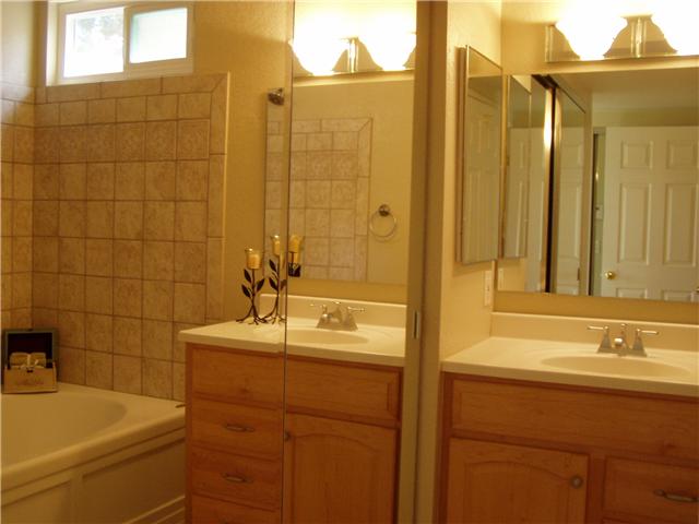 1223 Huntington Road San Marcos, CA 92078 - Photo 11 of 16 Gallery Image 11