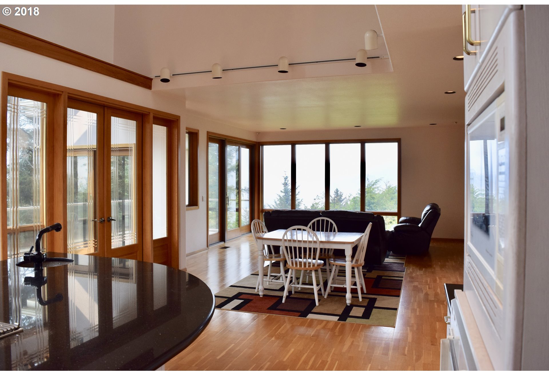95291 Starkweather Road Gold Beach, OR 97444 - Photo 15 of 32 Gallery Image 15