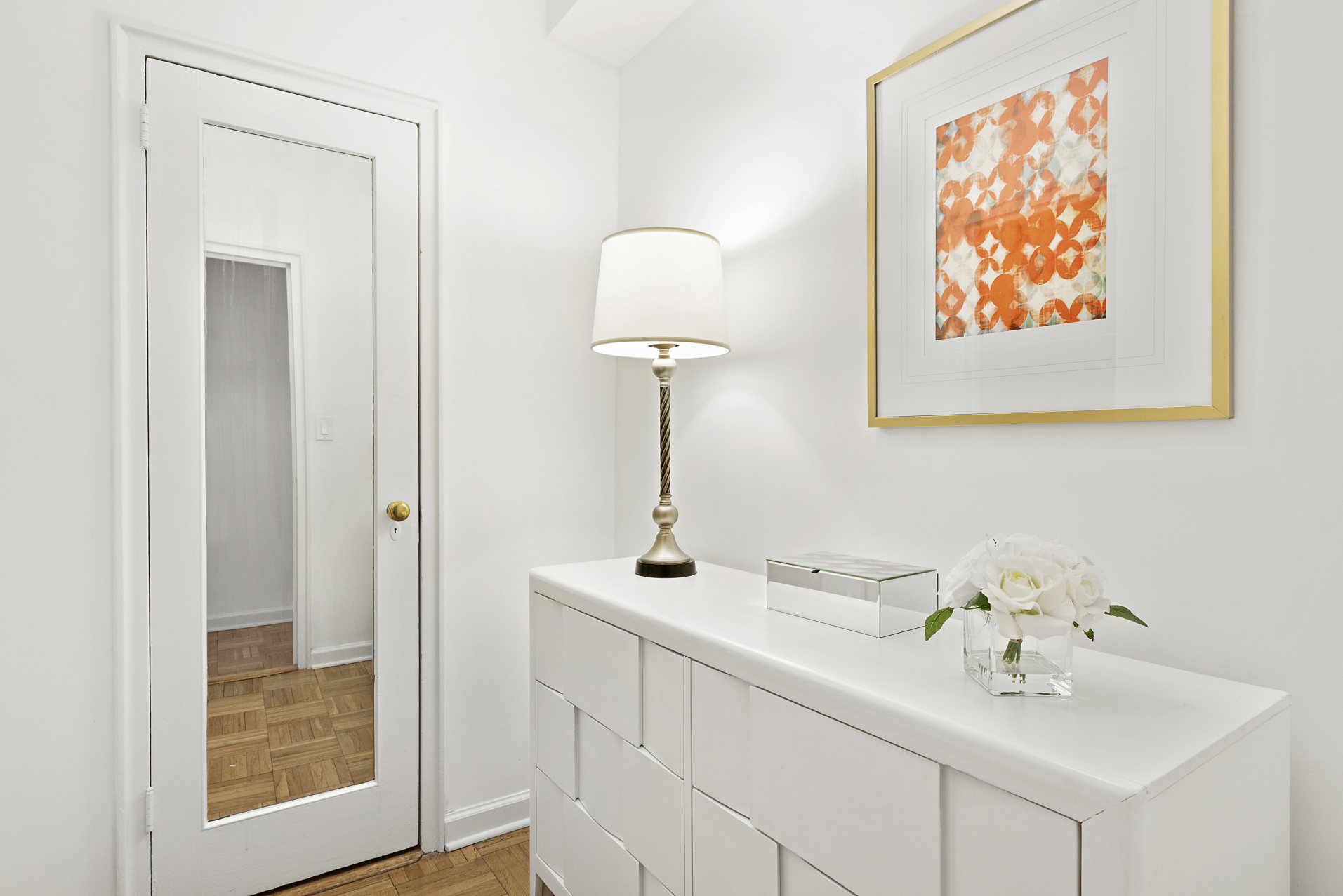 333 West 57th Street, Unit 5D Manhattan, NY 10019 - Photo 7 of 11