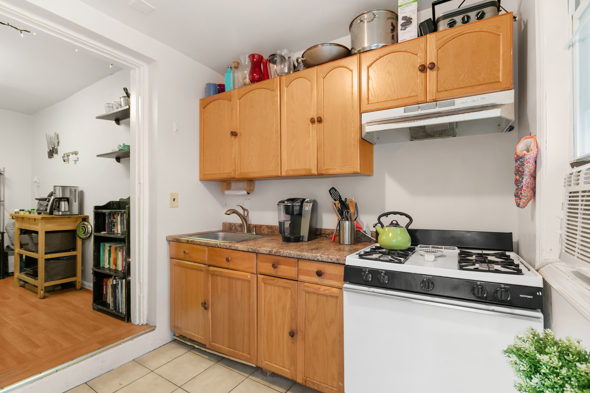 39-70 46th Street, Unit 1 Queens, NY 11104 - Photo 3 of 9