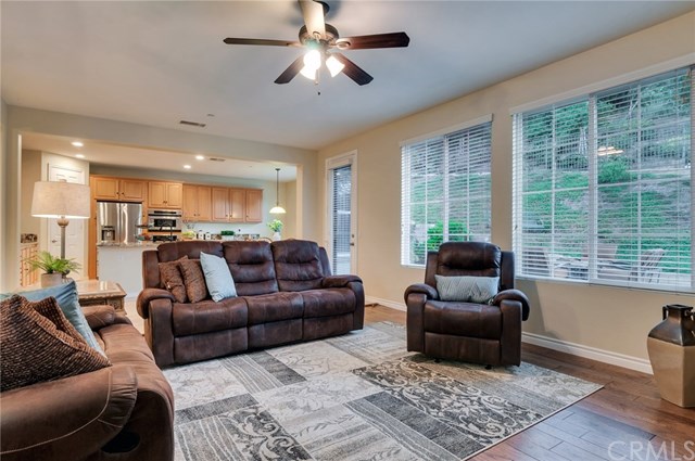 1740 Oakridge Drive Corona, CA 92882 - Photo 14 of 45