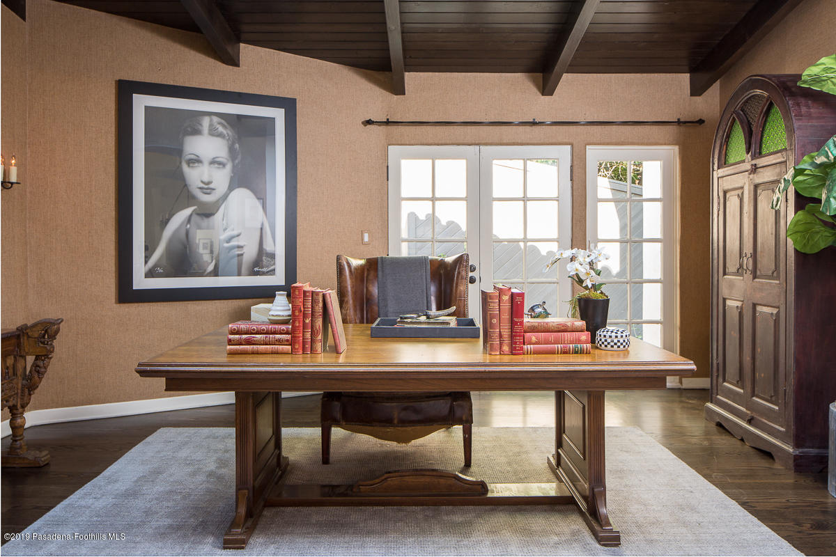 250 Hillside Road South Pasadena, CA 91030 - Photo 13 of 70