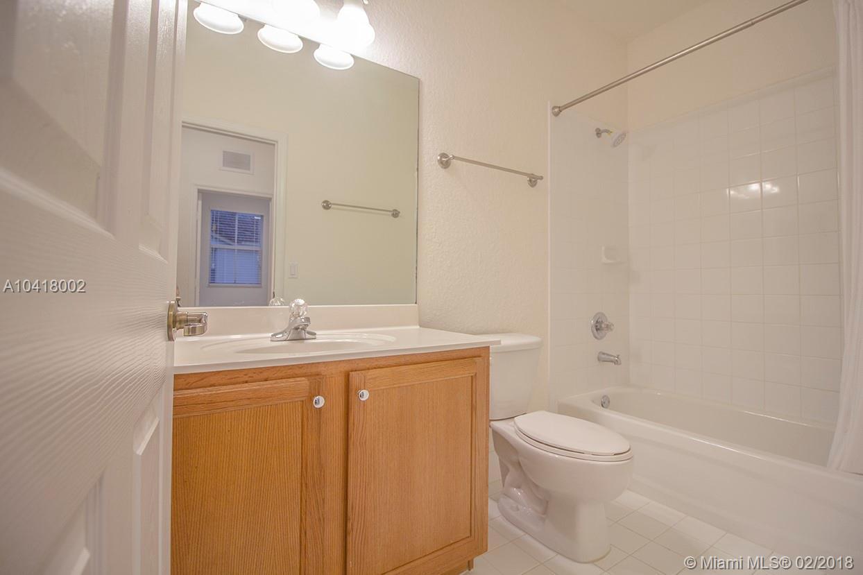 8635 Northwest 112th Path Doral, FL 33178 - Photo 24 of 29