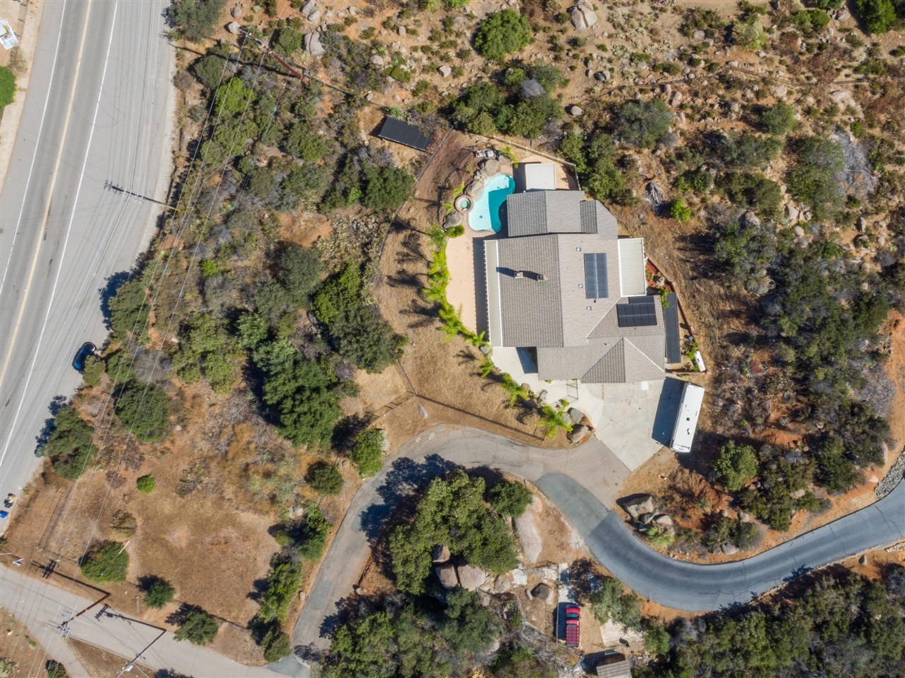 1165 Cleghorn Way Alpine, CA 91901 - Photo 7 of 25