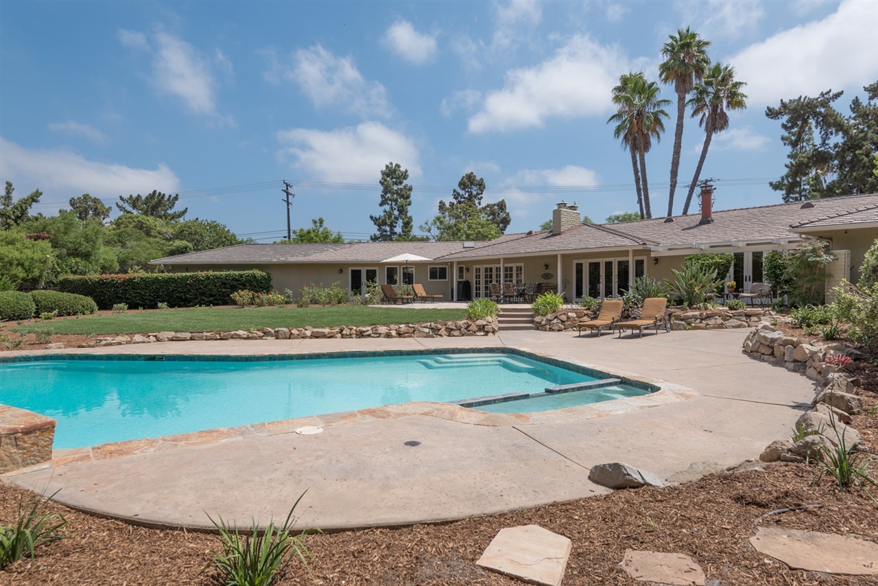6570 Mimulus Rancho Santa Fe, CA 92067 - Photo 16 of 20