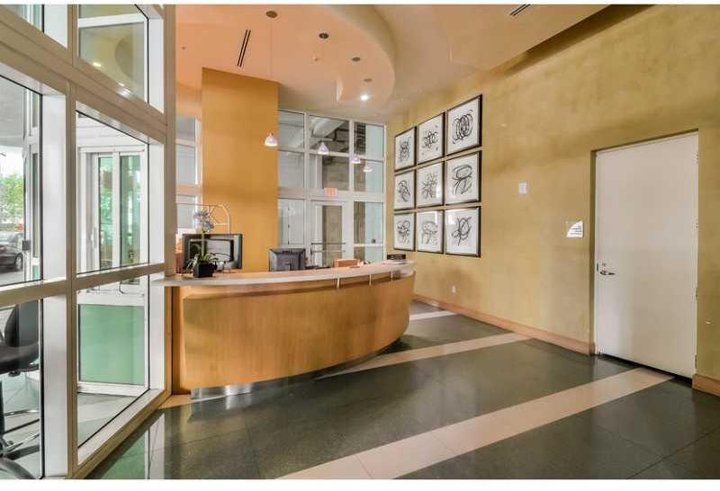 218 Southeast 14th Street, Unit 807 Miami, FL 33131 - Photo 23 of 35