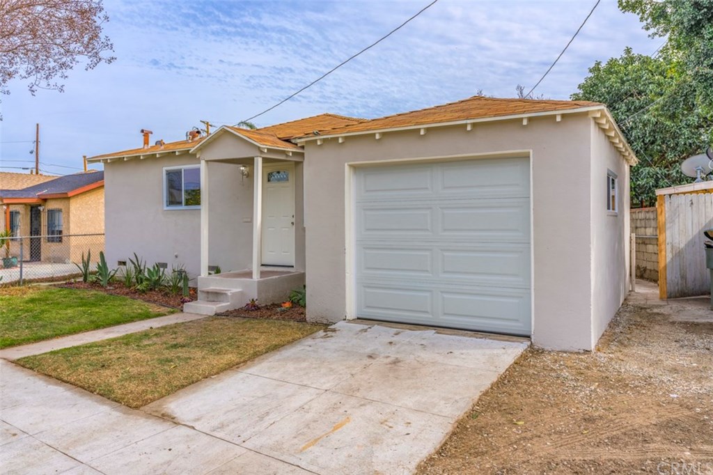 2412 Strong Avenue Commerce, CA 90040 - Photo 2 of 32