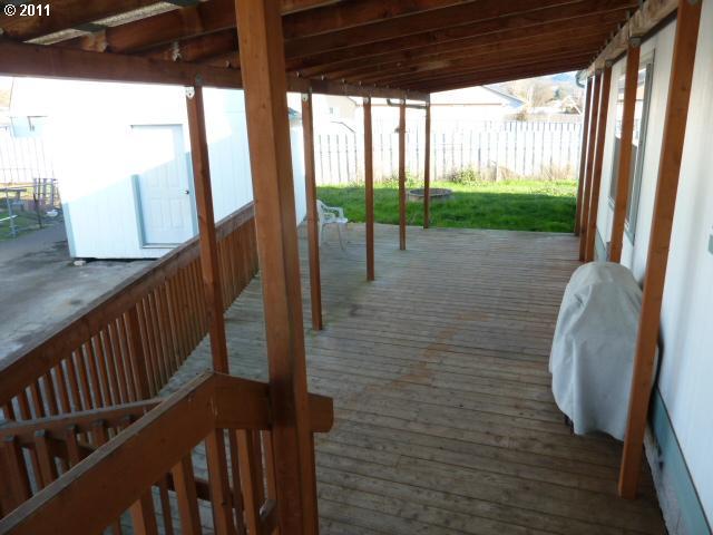 123 Little Valley Road Roseburg, OR 97471 - Photo 12 of 15 Gallery Image 12