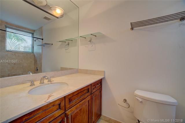 $380,000 | 600 76th Street, Unit 105, Miami Beach, FL 33141