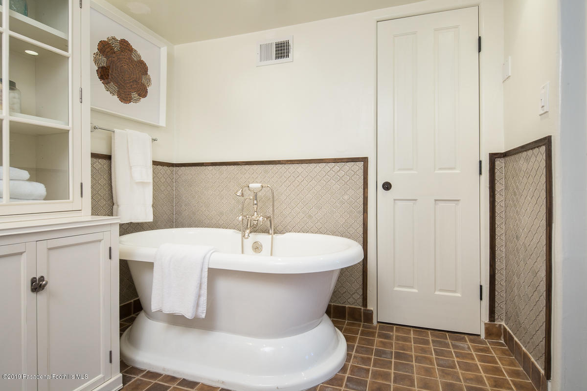 250 Hillside Road South Pasadena, CA 91030 - Photo 58 of 70