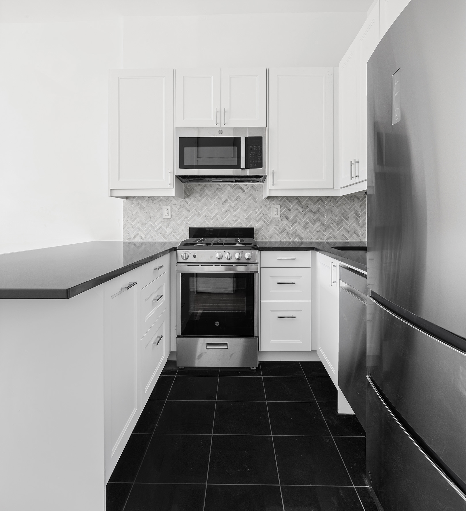 421 West 57th Street, Unit 2C Manhattan, NY 10019 - Photo 2 of 6
