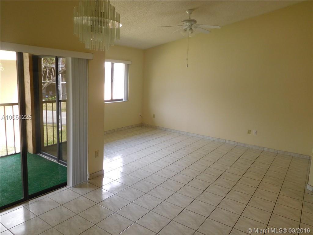 9759 Southwest 138th Avenue, Unit HB2R Miami, FL 33186 - Photo 4 of 15