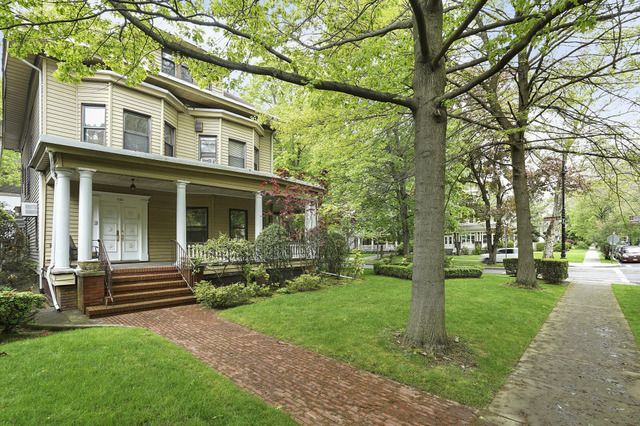 $1,620,000 | 750 East 18th Street | Fiske Terrace