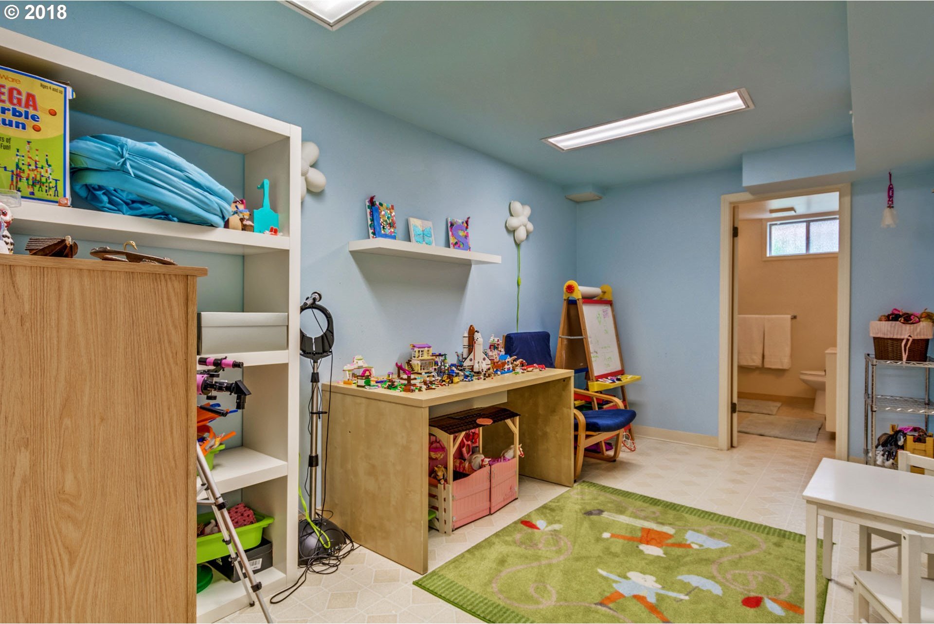 5338 Southwest 34th Place Portland, OR 97239 - Photo 19 of 32 Gallery Image 19