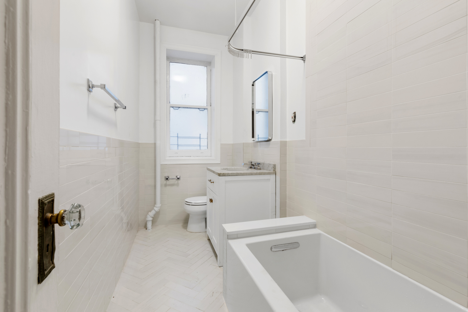 50 East 96th Street, Unit 2C Manhattan, NY 10128 - Photo 4 of 10