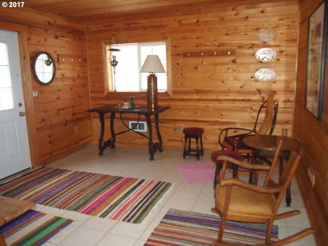 81080 Shadybrook Road Tygh Valley, OR 97063 - Photo 14 of 32 Gallery Image 14