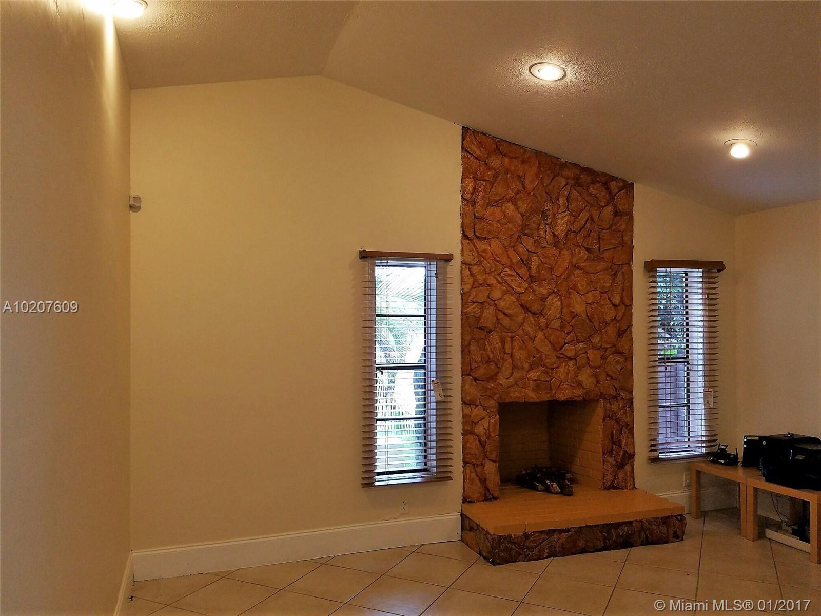 4701 Southwest 188th Avenue Southwest Ranches, FL 33332 - Photo 23 of 31 Gallery Image 23
