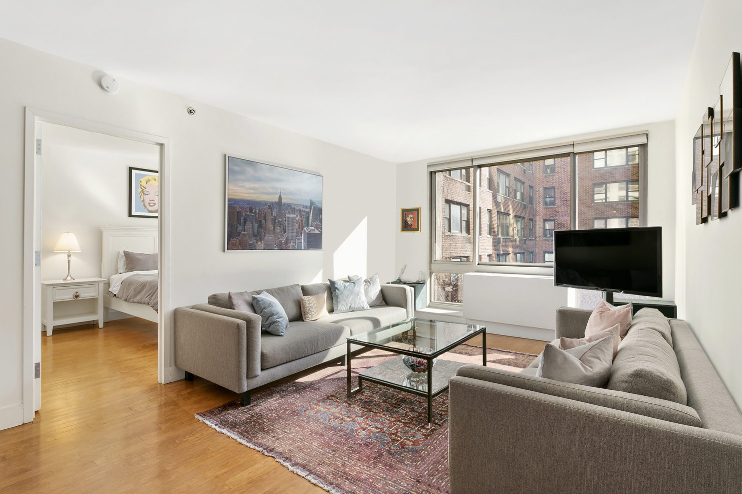 242 East 25th Street, Unit 3A Manhattan, NY 10010 - Photo 1 of 8