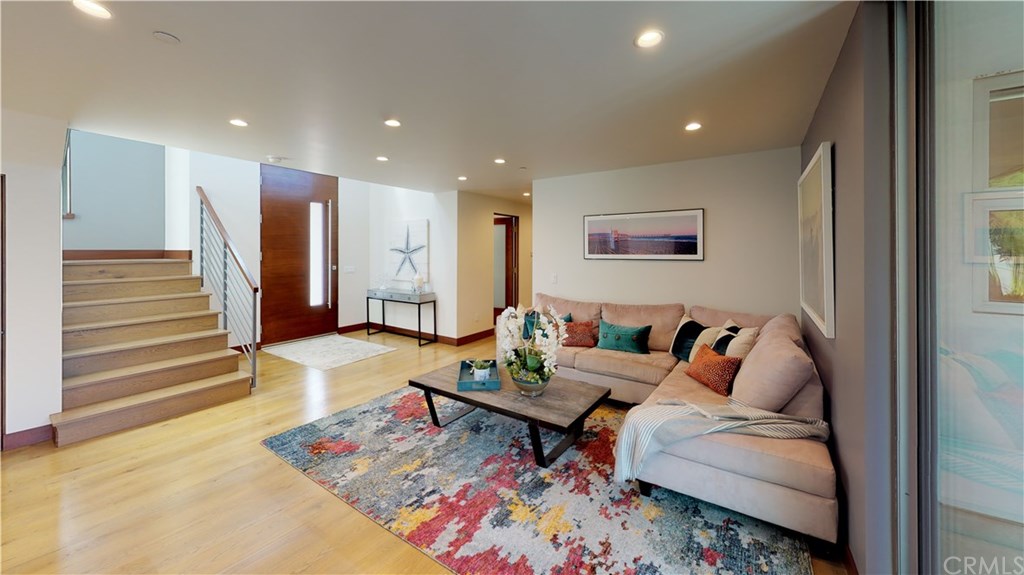 801 Ocean Drive Hermosa Beach, CA 90254 - Photo 27 of 42