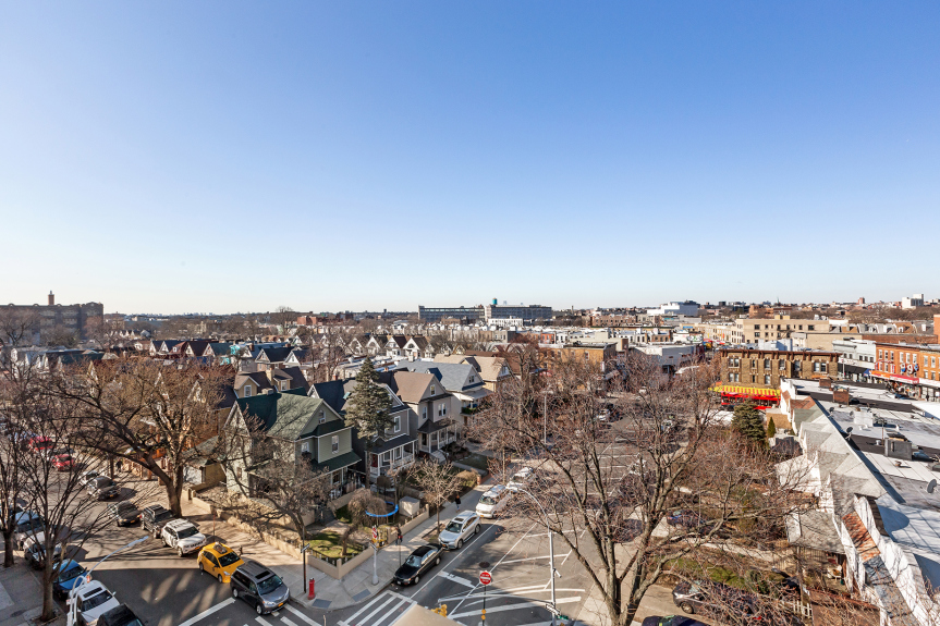 303 Beverley Road, Unit 7H Brooklyn, NY 11218 - Photo 10 of 12