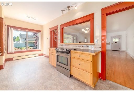 503 5th Street Springfield, OR 97477 - Photo 3 of 32