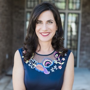 Headshot of Janelle Boyenga