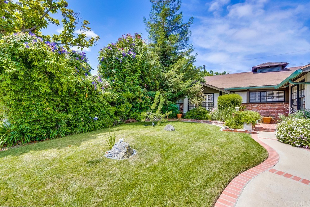 11801 Montecito Road Rossmoor, CA 90720 - Photo 4 of 26