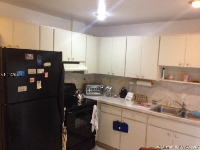6036 Southwest 35th Street Miramar, FL 33023 - Photo 5 of 22