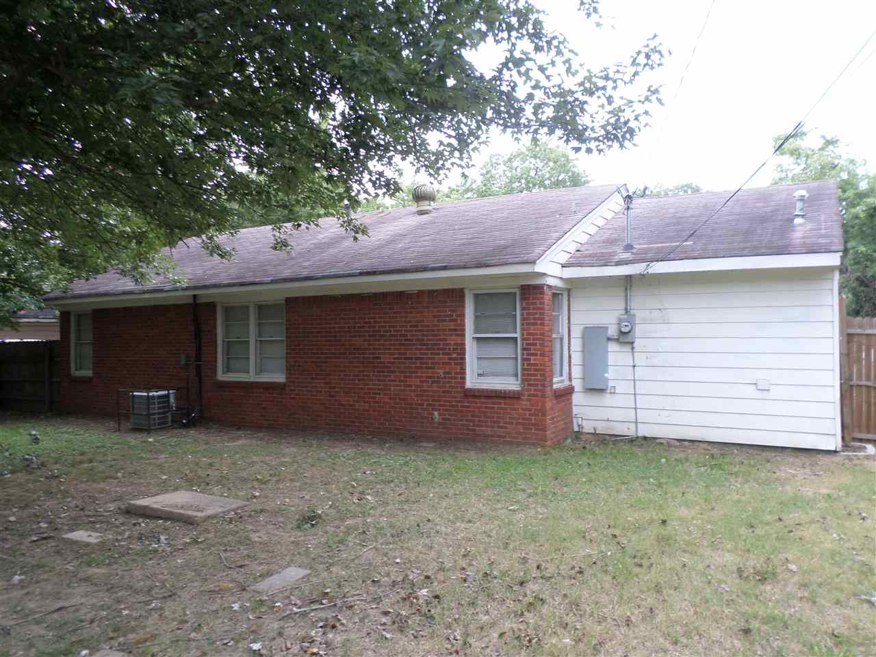 5049 Millbranch Road Memphis, TN 38116 - Photo 4 of 18 Gallery Image 4