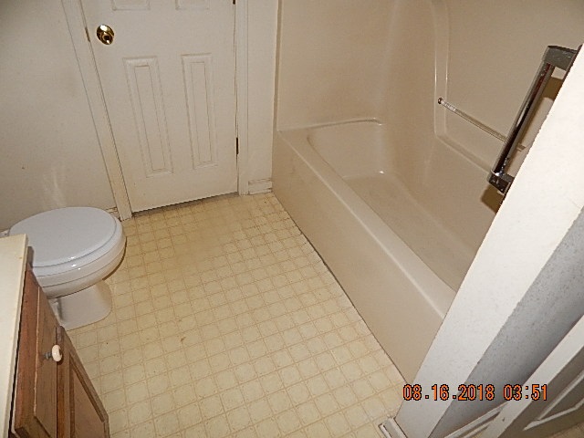 1546 Ashport Road Jackson, TN 38305 - Photo 11 of 25 Gallery Image 11