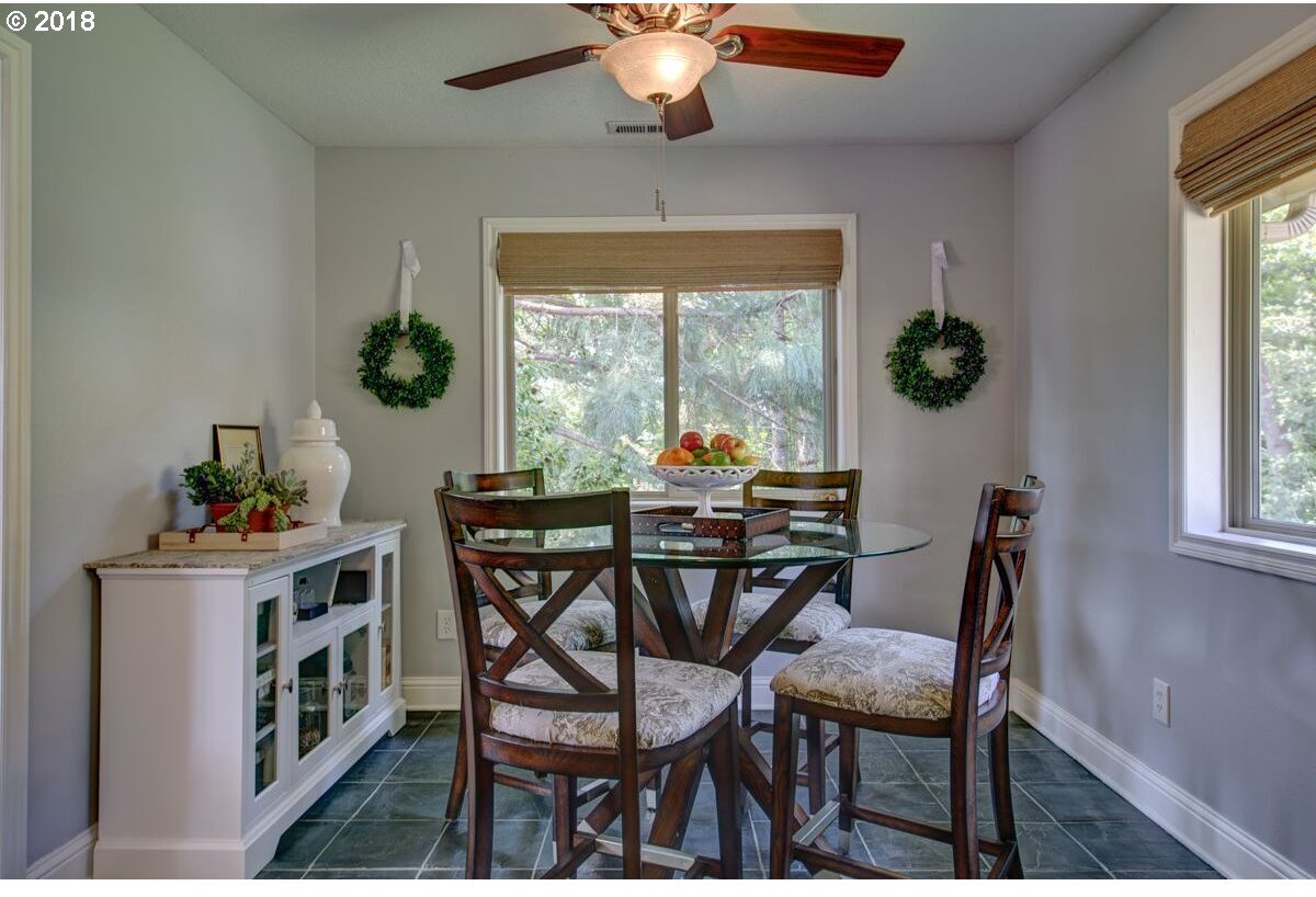 10958 Southeast Valley View Terrace Happy Valley, OR 97086 - Photo 32 of 32