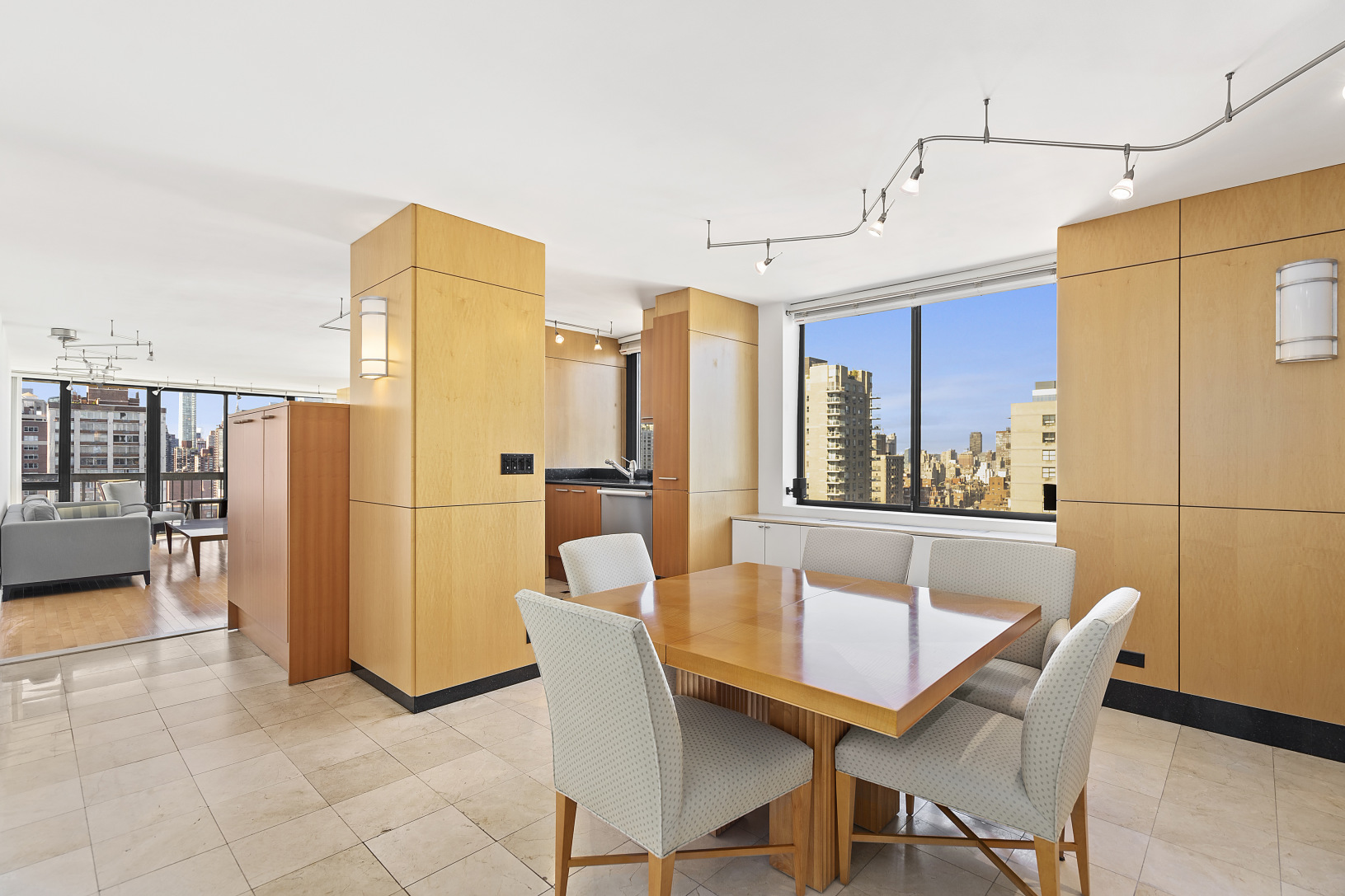 330 East 75th Street, Unit 32A Manhattan, NY 10021 - Photo 3 of 10